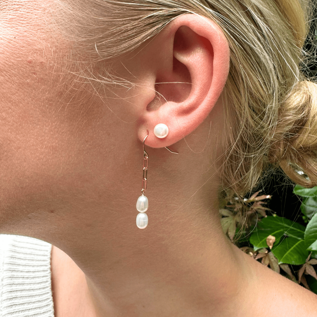 Parel oorhangers chain, rose - Gloria Maris Giethoorn