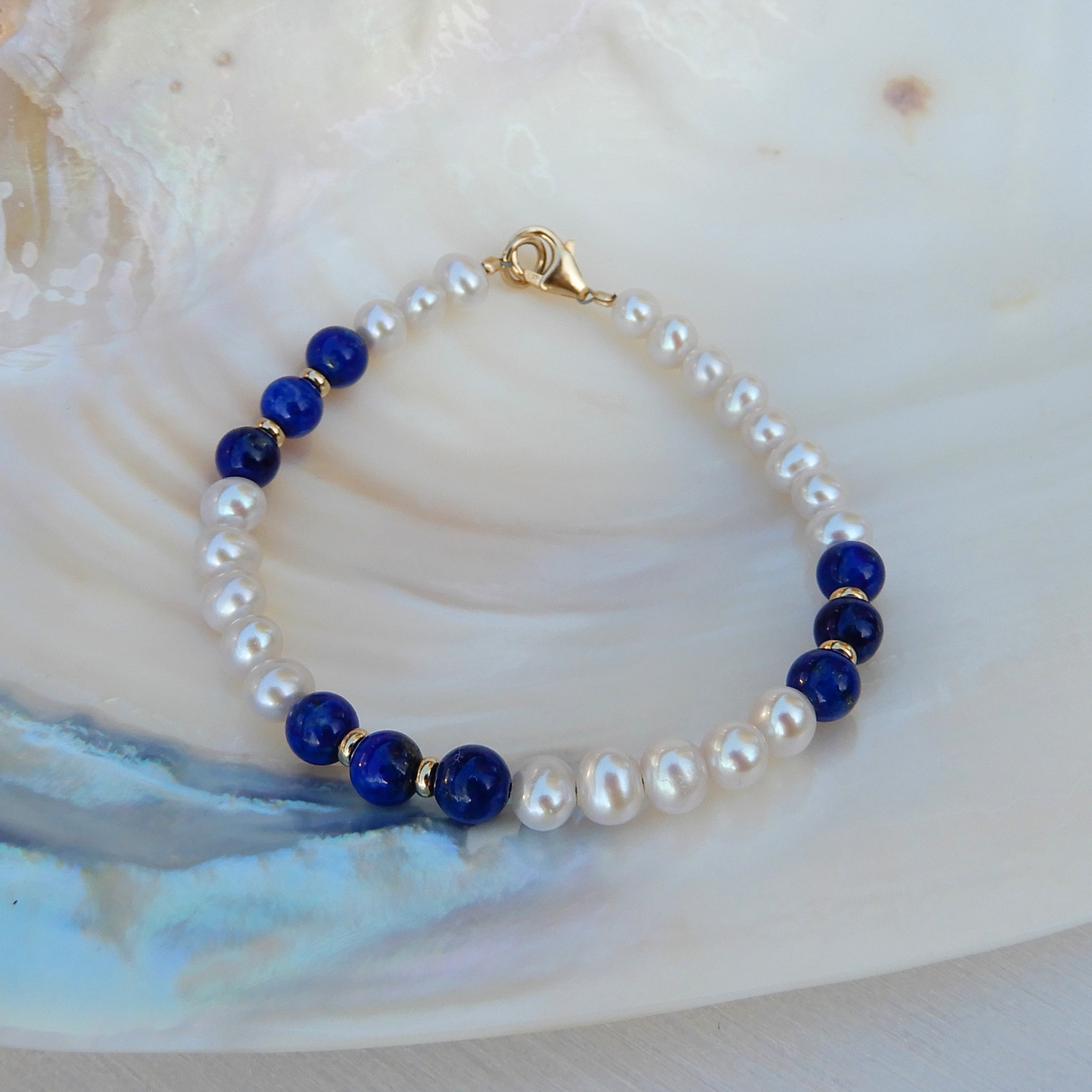 Zoetwater Parel met Lapis Lazuli, 6mm 14 karaat gold filled