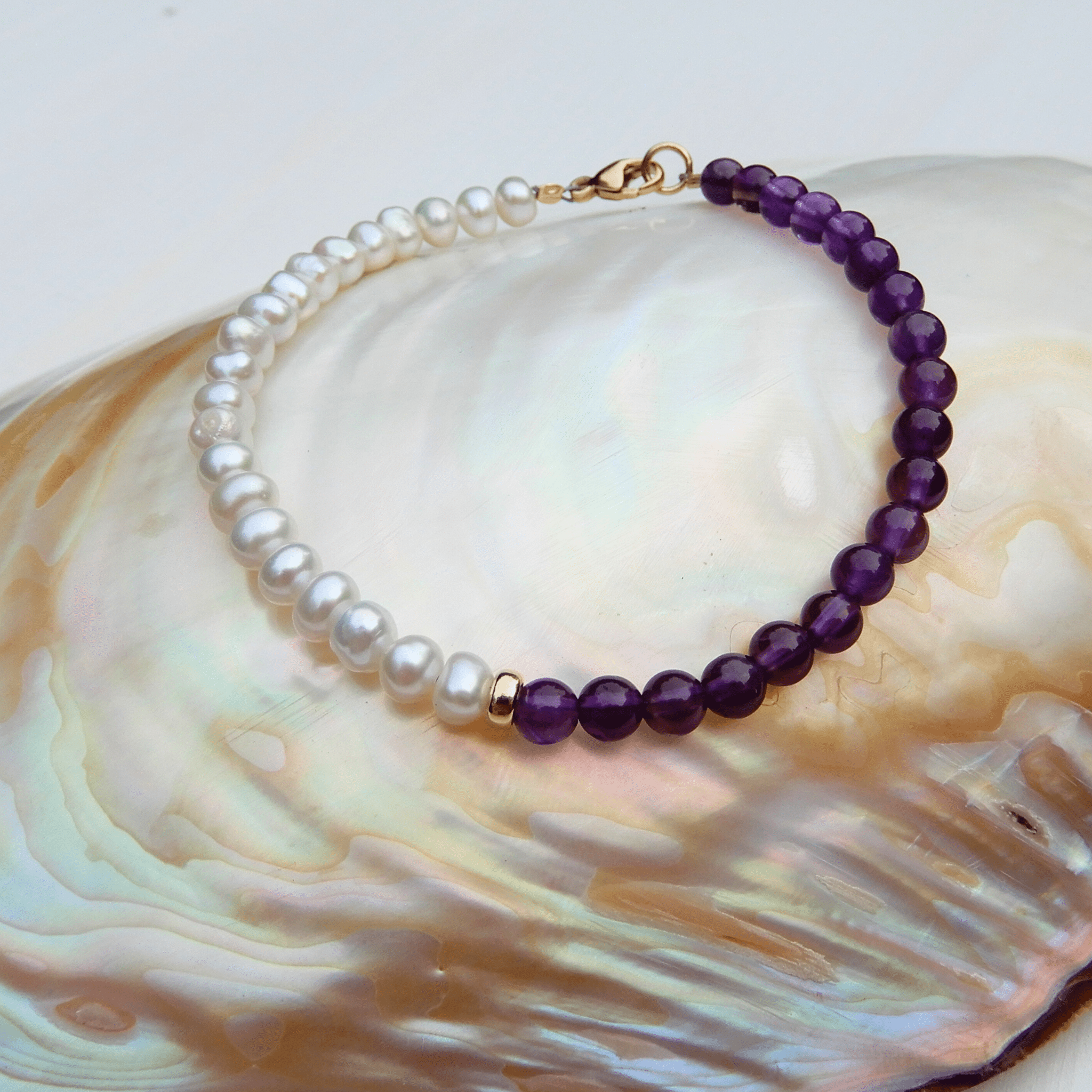 Parel/Amethist armband 4mm - Gloria Maris Giethoorn
