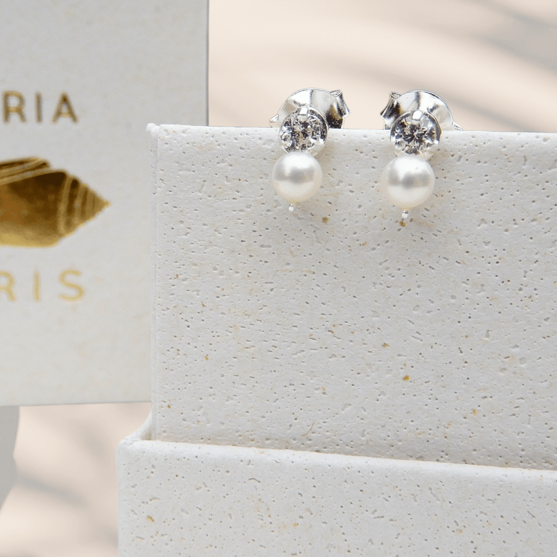 Parel oorstekers zirkonia 3mm. - Gloria Maris Giethoorn