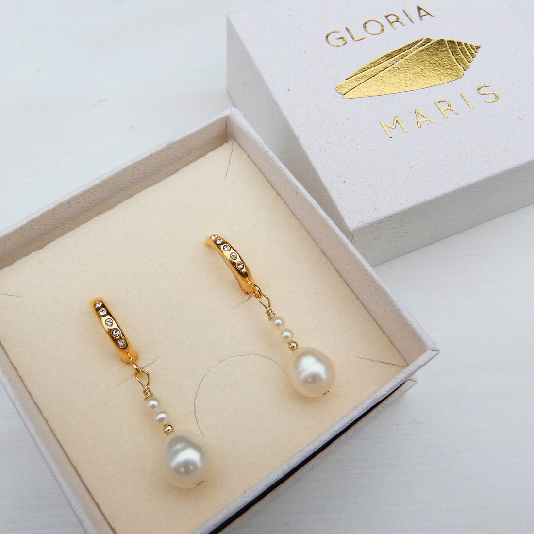 Zoetwater Parel creolen met zirkonia, 14 karaat gold filled