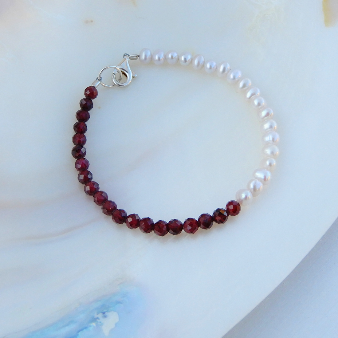 Zoetwater Parel met facet Granaat armband sterling zilver 925