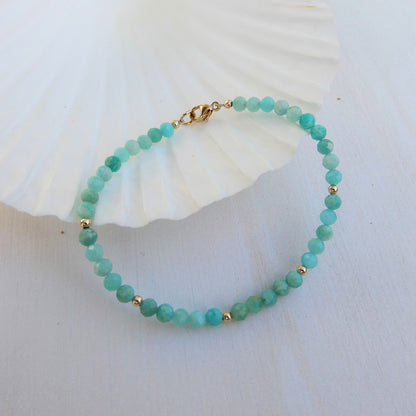 Amazoniet armband van facet kralen in 4mm.