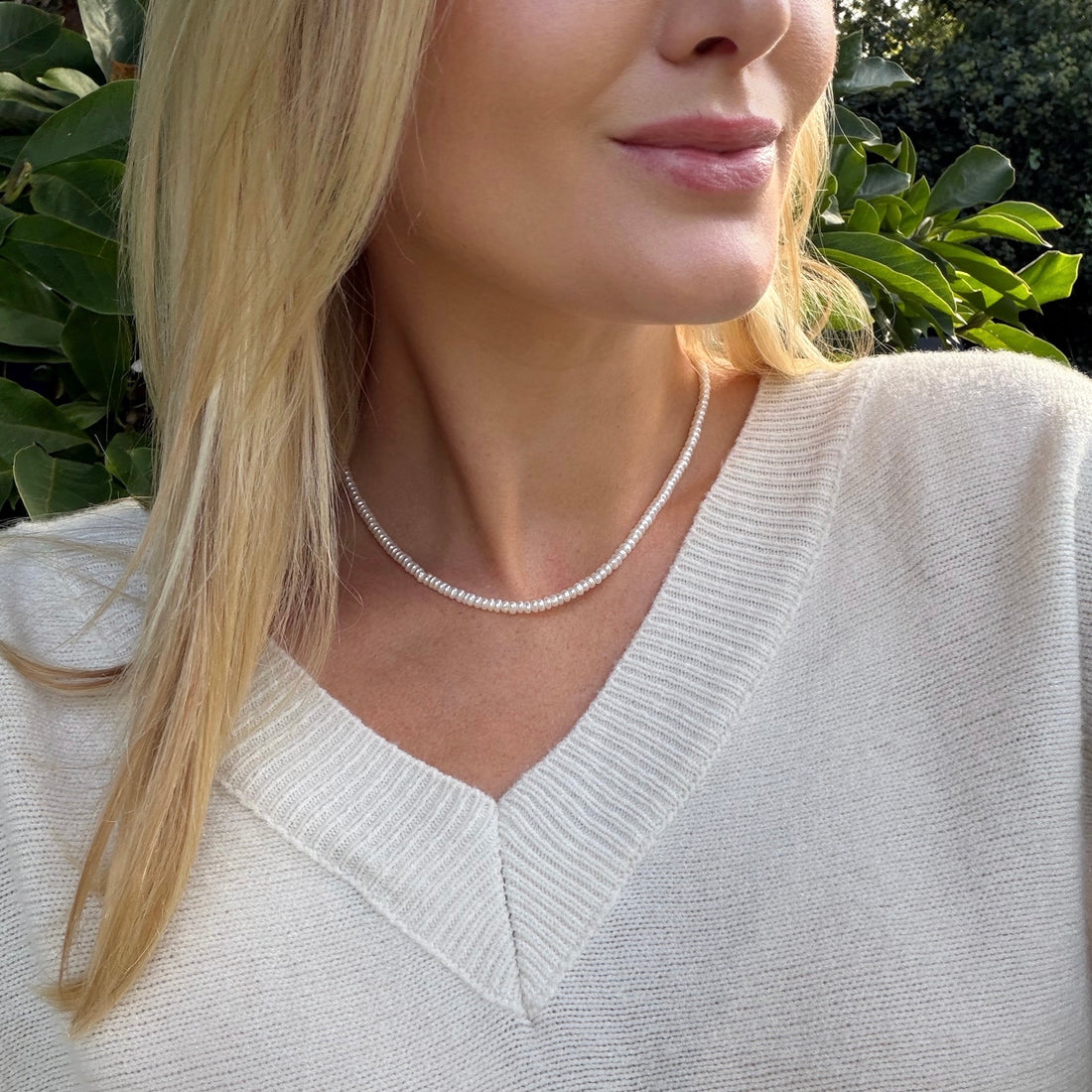 Aanfoto zoetwater parel collier button.
