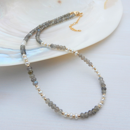 Labradorite/Pearl necklace 4mm