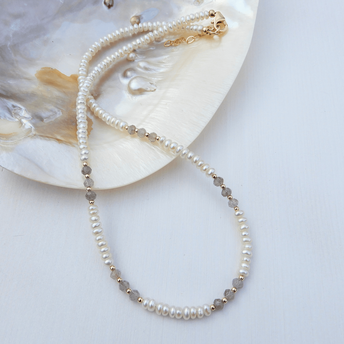 Parel/Labradoriet collier 3,5 - 4mm - Gloria Maris Giethoorn