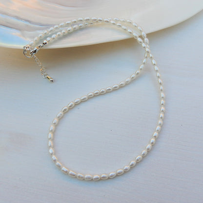 Zoetwater parel collier in rijst vorm.