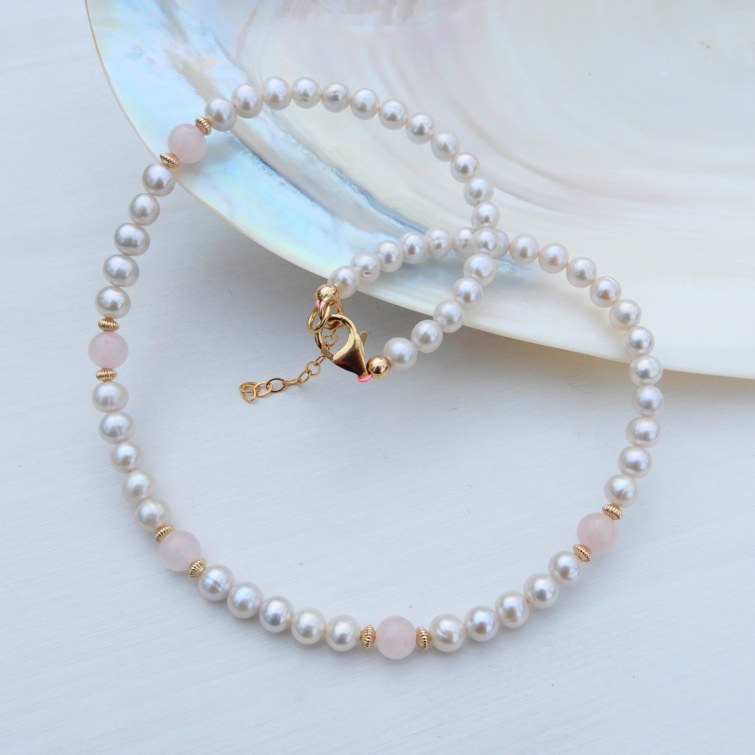 Aquamarine/Rosequartz necklace 5.5mm