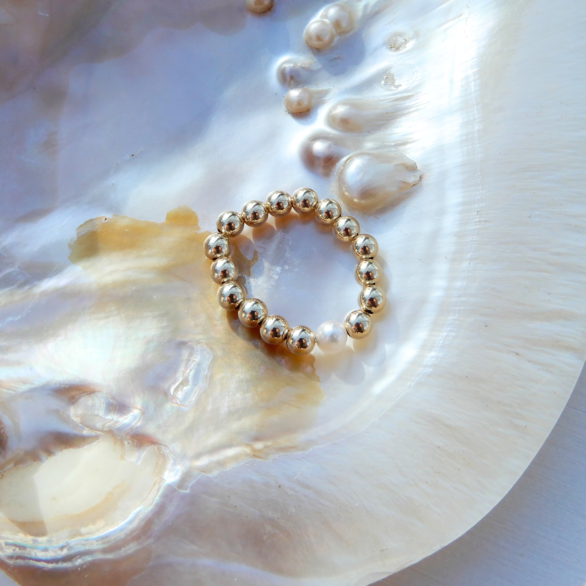 Stretch ring with Pearl 4mm