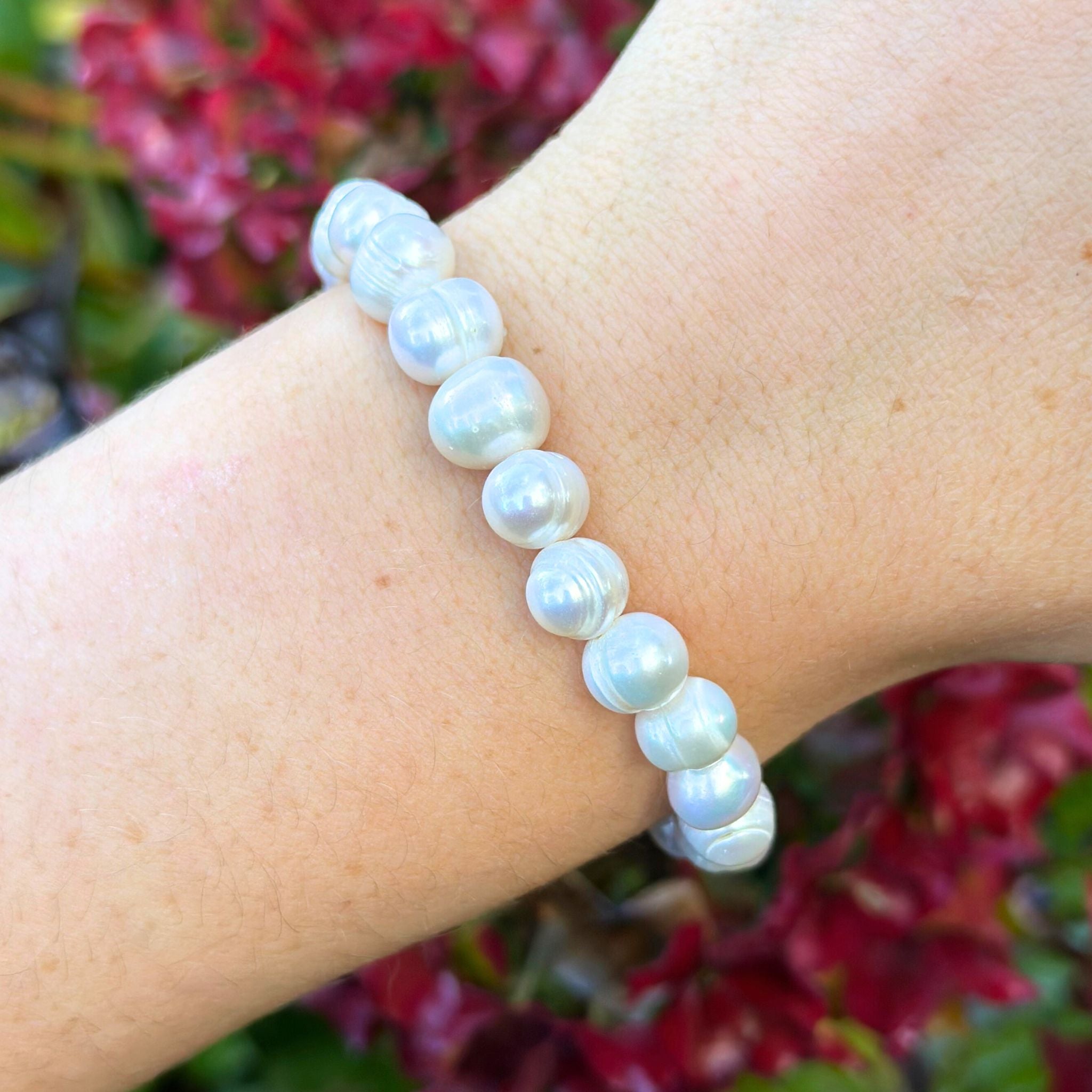 Prachtige zoetwater Parel armband van 9mm op stretch draad.