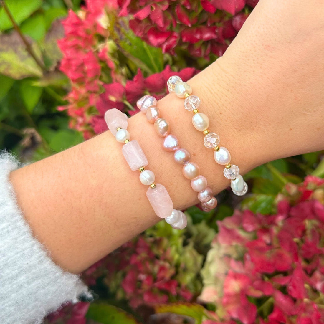 Zoetwater Parel armbanden set in combinatie met Rozekwarts